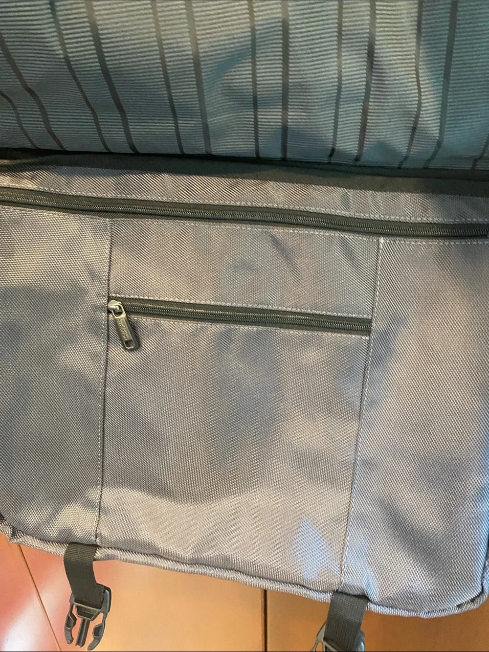 Kenneth Cole Reaction Men's Gray and Black Laptop Briefcase